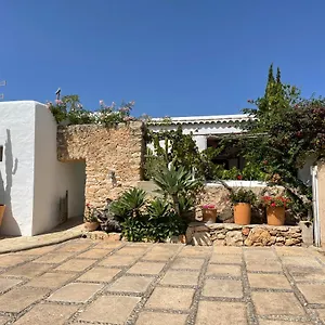 https://casa-can-coves.ibizaislandhotels.net